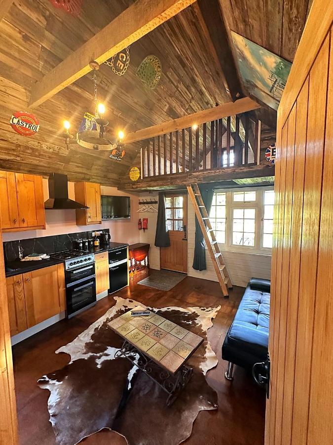 Lake View Lodges Long Melford Eksteriør bilde