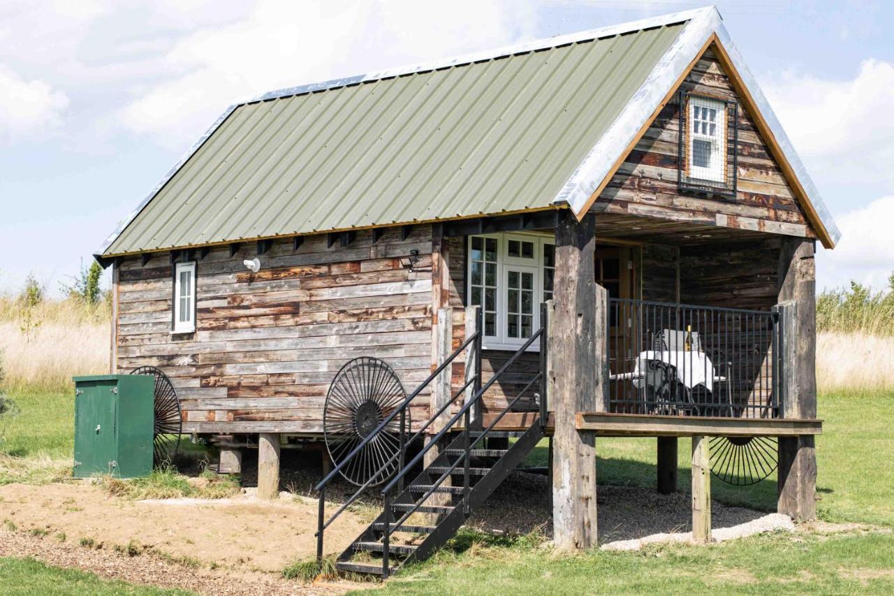 Lake View Lodges Long Melford Eksteriør bilde